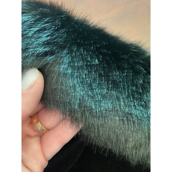 Vintage Patra Off The Shoulder Faux Fur Trim Stretch Velvet Top Size 10 - Picture 7 of 13